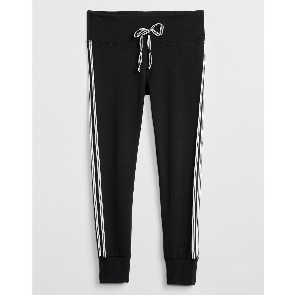 GapFit Blackout Drawcord Side stripe jogger XL NWOT